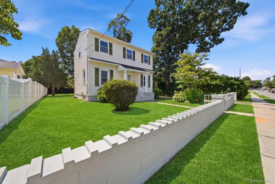 50 Bittermint Street, Islip, NY 11751 - #3