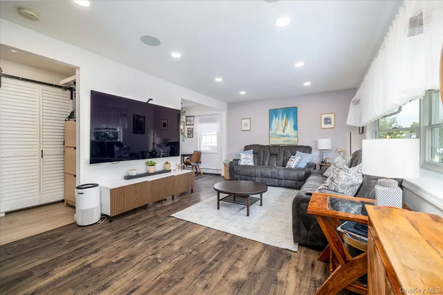 138 Southberry Lane, Levittown, NY 11756 - #3