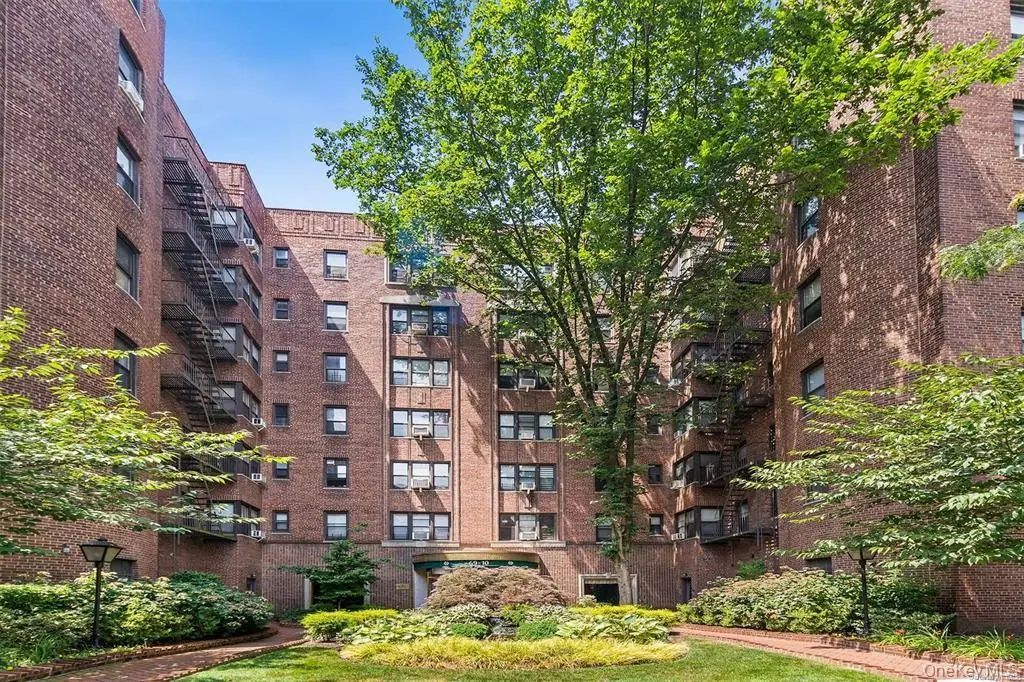 69-10 Yellowstone Boulevard #202, Forest Hills, NY 11375 - #1