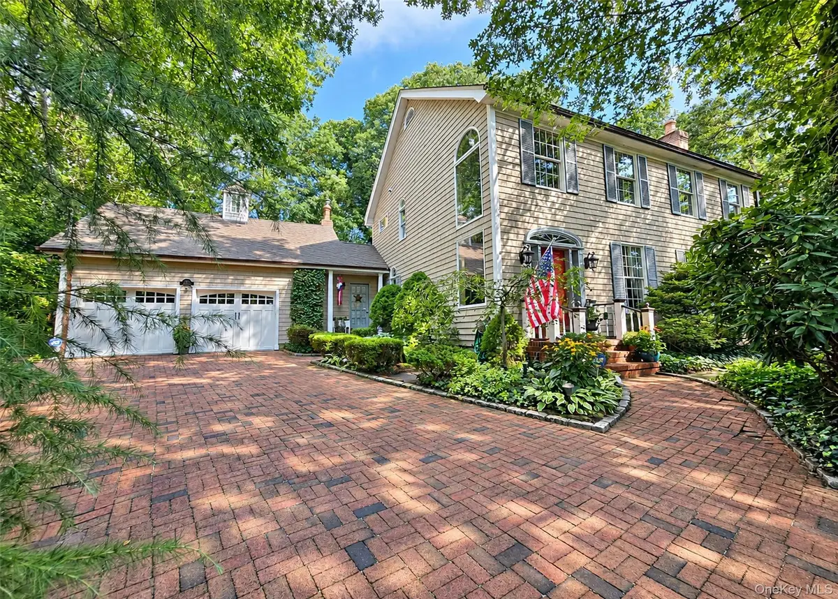 259 Astor Drive, Sayville, NY 11782 - #1