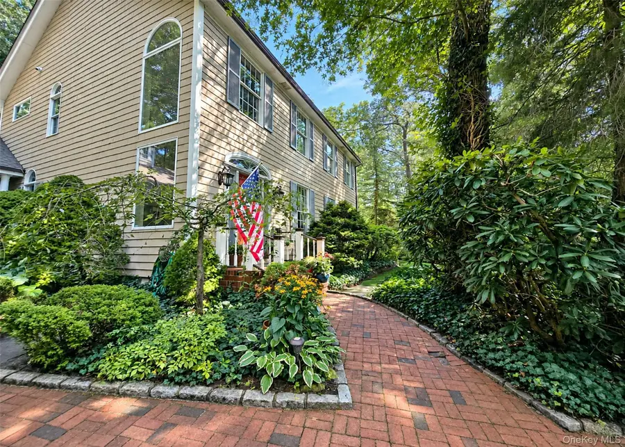 259 Astor Drive, Sayville, NY 11782 - #2