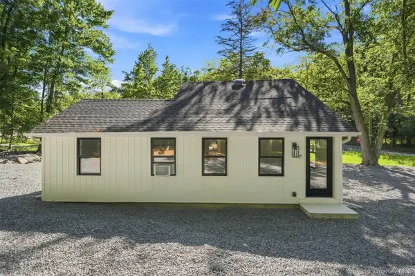 22 Downy Trail, Wurtsboro, NY 12790