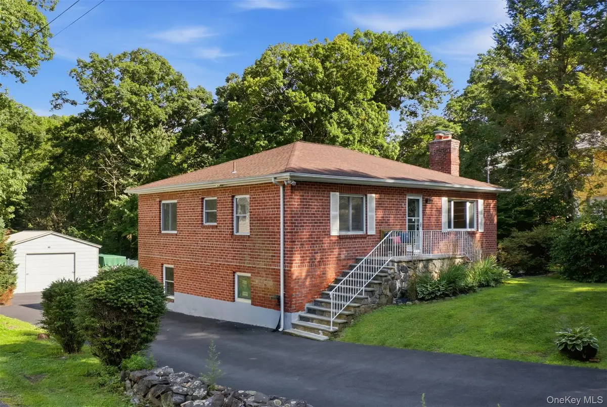 8 Arbutus Street, Putnam Valley, NY 10579 - #1