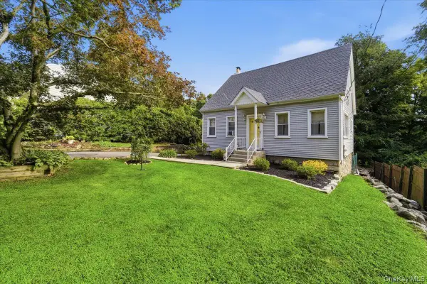 9 Lawrence Drive, Brewster, NY 10509
