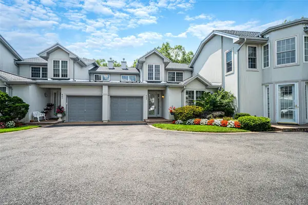 602 Bardini Drive, Melville, NY 11747