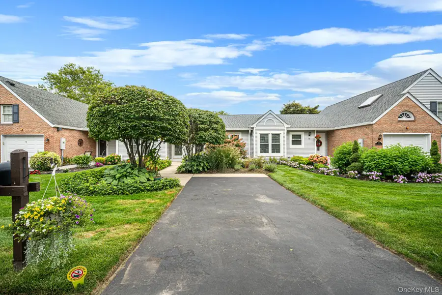 89 Hearthside Drive, Mount Sinai, NY 11766 - #3