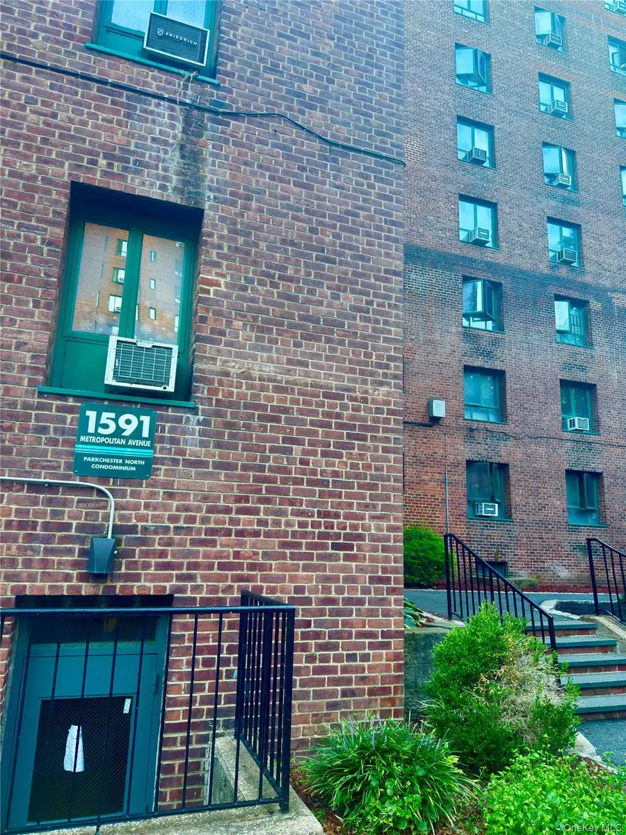 1591 Metropolitan Avenue #5C, Bronx, NY 10462 - #2