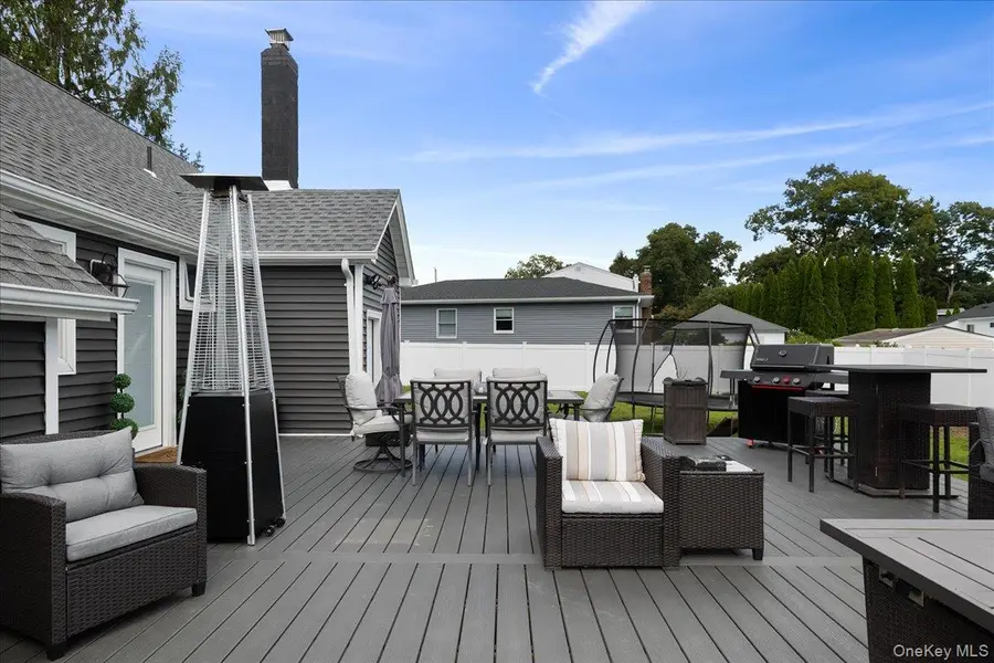 308 Mccall Avenue, West Islip, NY 11795 - #2
