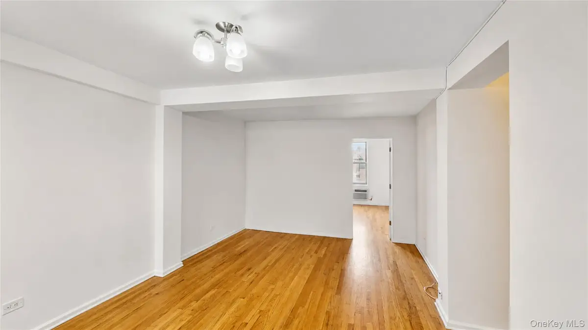 60-11 Broadway #3L, Woodside, NY 11377 - #1