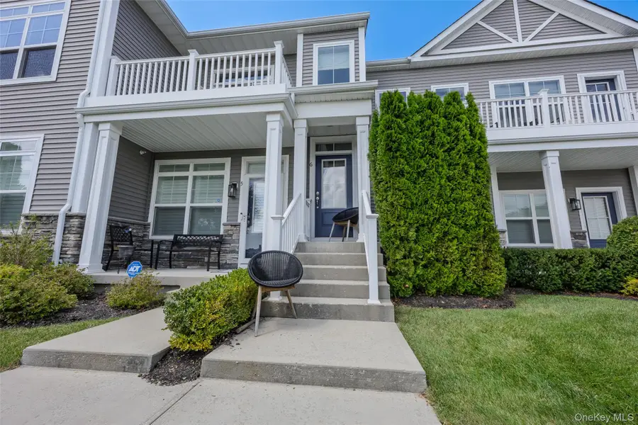 6 Grace Hall Lane, Yaphank, NY 11980 - #3