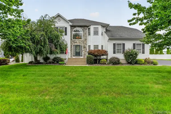 2506 Constitution Way, New Windsor, NY 12553