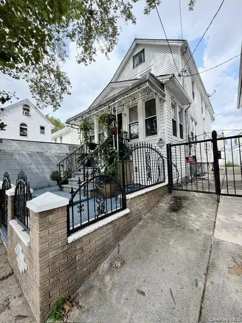 107-11 114th Street, South Richmond Hill, NY 11419 - #1