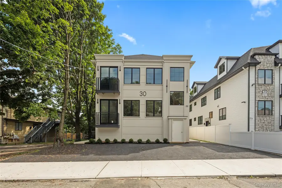 30 E Castle Avenue #101, Spring Valley, NY 10977 - #2