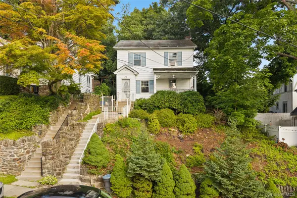 6 Arden Place, Yonkers, NY 10701
