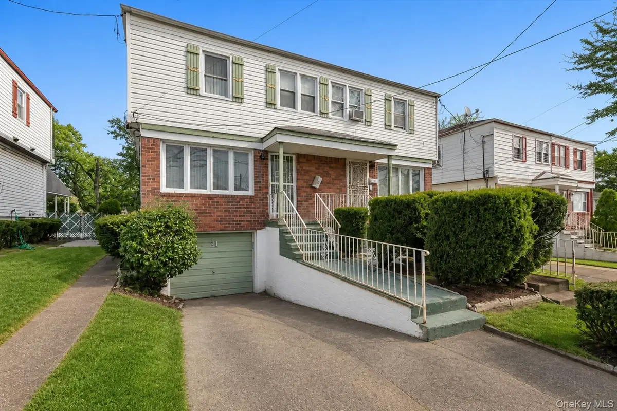 11721 Francis Lewis Boulevard, Cambria Heights, NY 11411 - #1