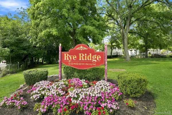 19 Avon Circle #D, Rye Brook, NY 10573