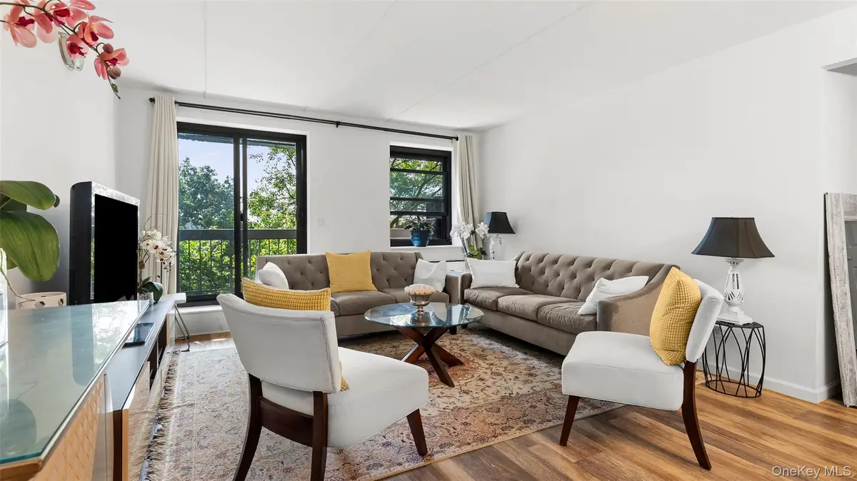 1376 Midland Avenue #404, Bronxville, NY 10708 - #1