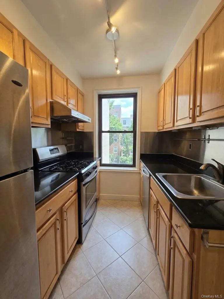 6448 Booth Street #4D, Rego Park, NY 11374 - #2