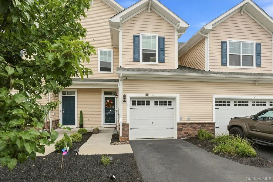 4 Woodrose Court, Middletown, NY 10940 - #2