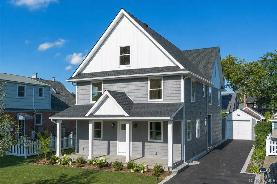5 Elm Avenue, Floral Park, NY 11001 - #2