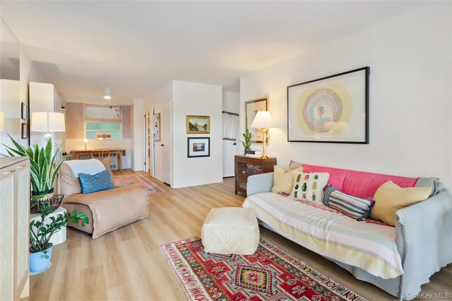 2575 Palisade Avenue #3J, Bronx, NY 10463 - #3