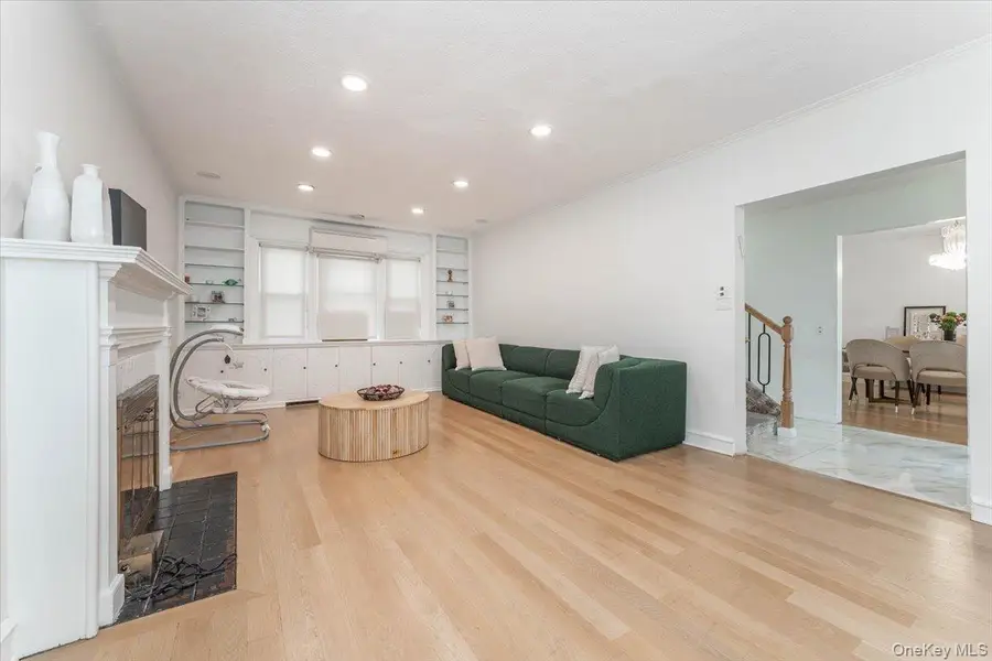 1068 Highland Place, Woodmere, NY 11598 - #2