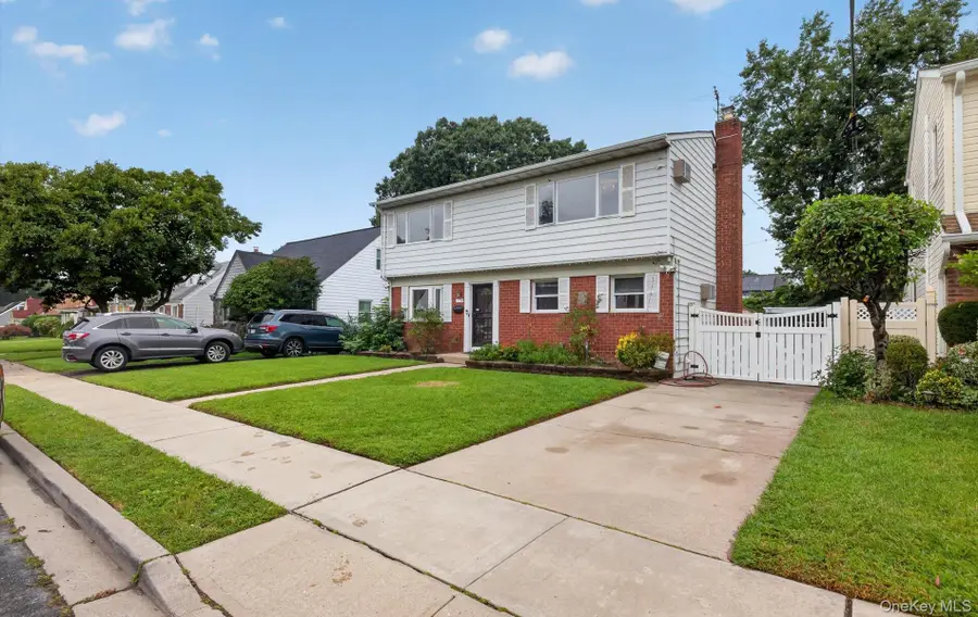 179 Sterling Road, Elmont, NY 11003 - #2