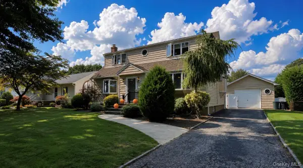 3995 New Road, Seaford, NY 11783