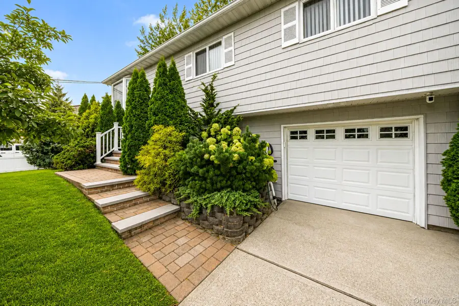 505 Hawkins Road, Selden, NY 11784 - #2