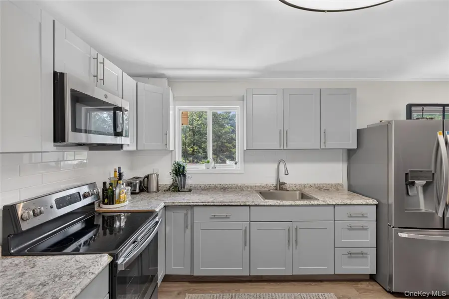 108 Maplewood Avenue, Loch Sheldrake, NY 12759 - #2