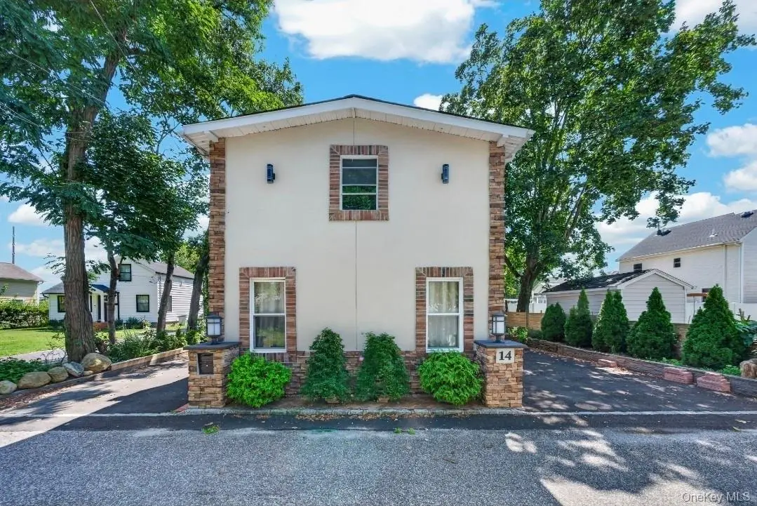 14 Electric Street, Patchogue, NY 11772 - #1
