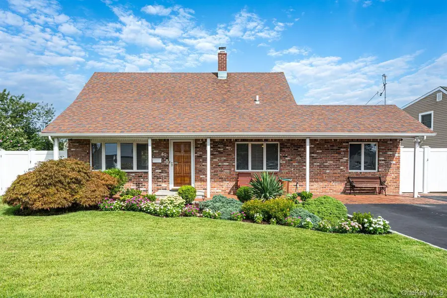 60 Academy Lane, Levittown, NY 11756 - #3