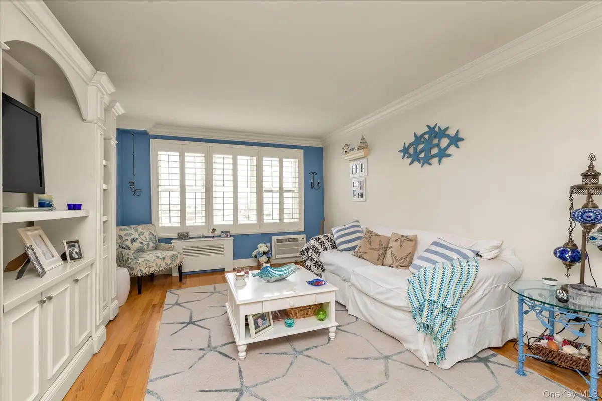 1 E Broadway #6A, Long Beach, NY 11561 - #1