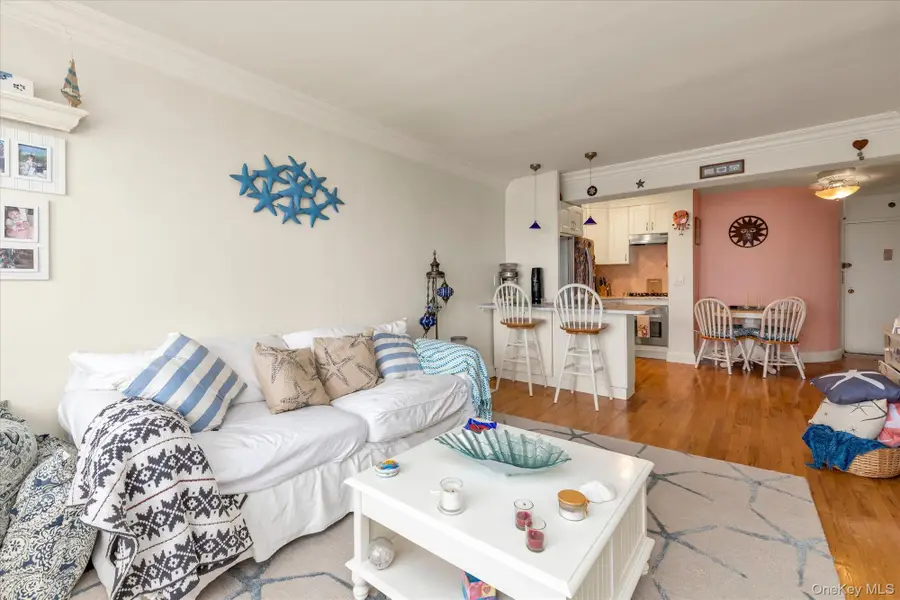 1 E Broadway #6A, Long Beach, NY 11561 - #3