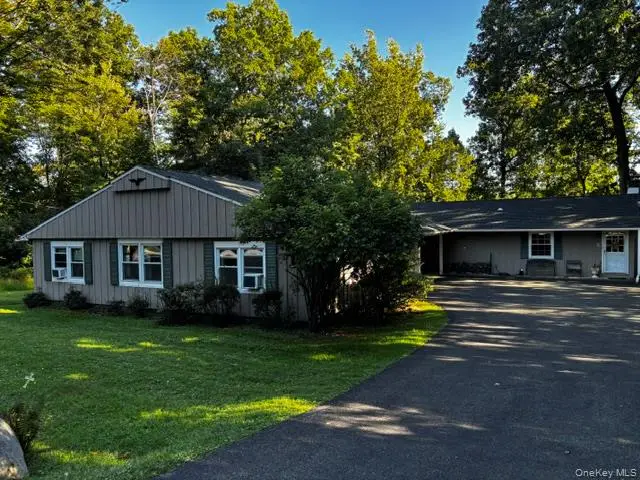 110-112 S Jacqueline Street, New Windsor, NY 12553 - #1