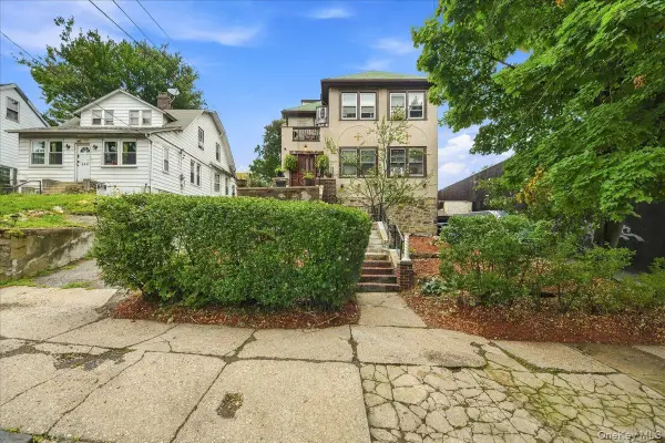 461 S 1st Avenue, Mount Vernon, NY 10550