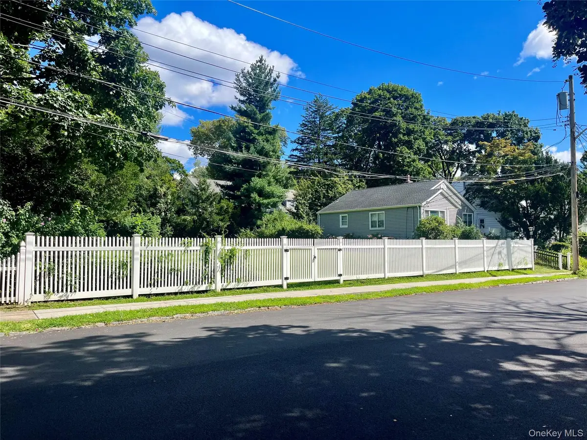 70-74 Bretton Road, Yonkers, NY 10710 - #1