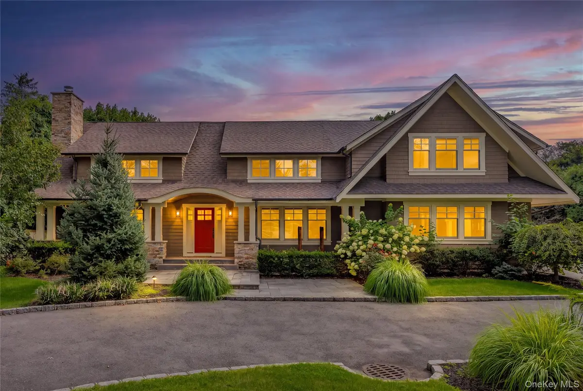 18 Green Meadow Lane, Huntington, NY 11743 - #1