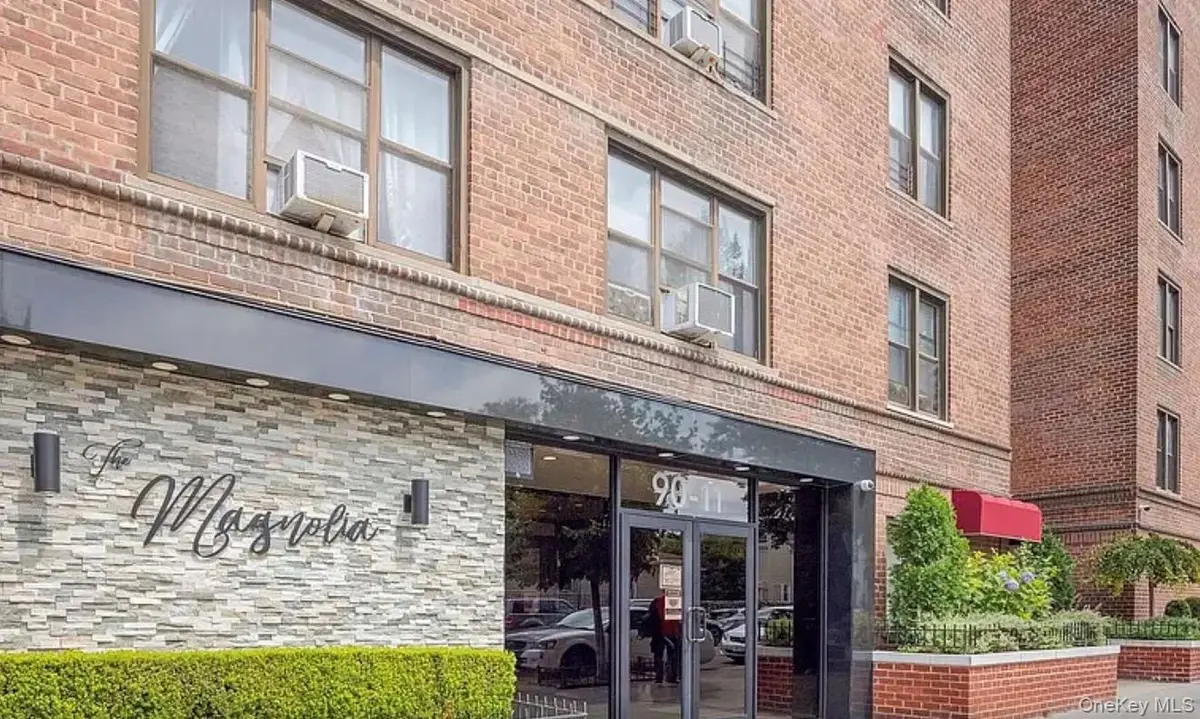 90-11 35th Ave #6R, Jackson Heights, NY 11372 - #1