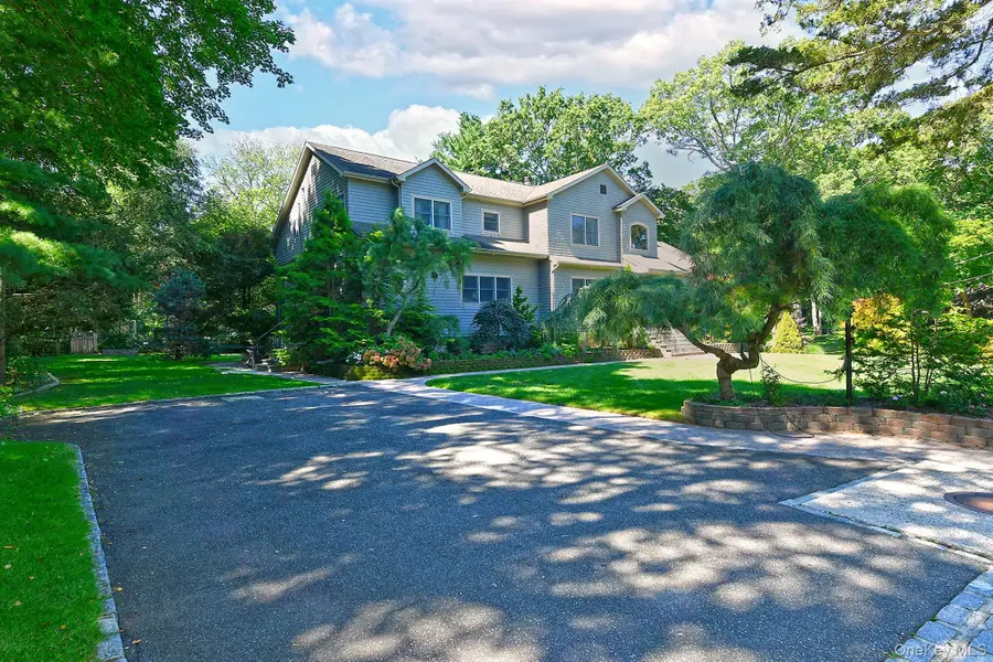 19 Sparrow Lane, Huntington, NY 11743 - #3
