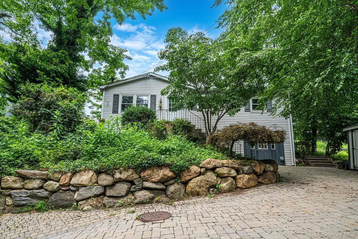 25 Rosedale Road, Sound Beach, NY 11789 - #1