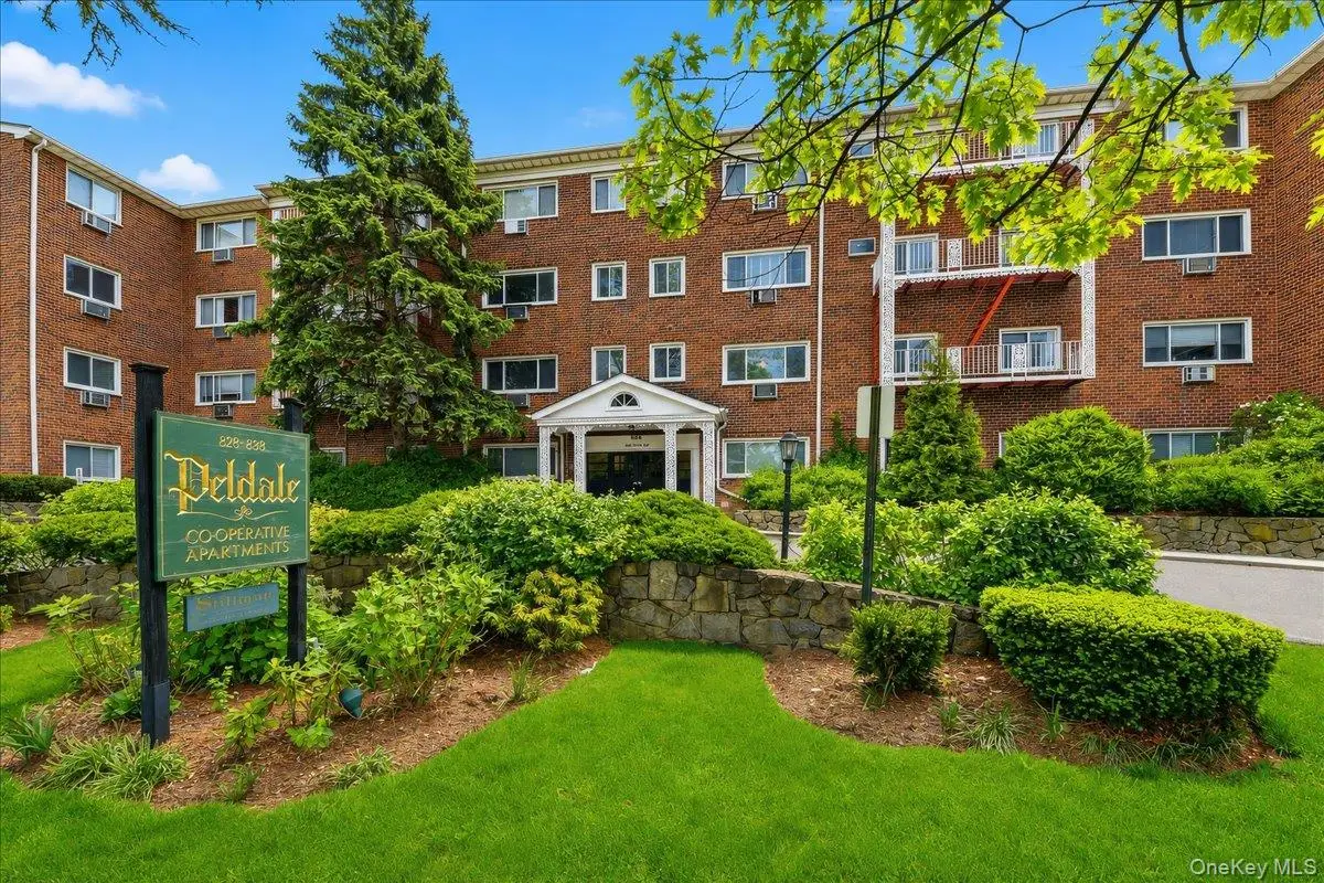 828 Pelhamdale Avenue #2P, New Rochelle, NY 10801 - #1