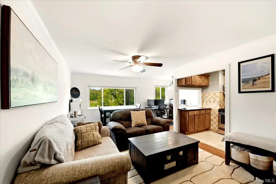 828 Pelhamdale Avenue #2P, New Rochelle, NY 10801 - #2