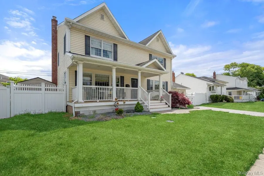 47 Syosset Circle, Syosset, NY 11791 - #2