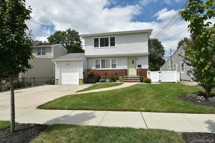 2341 Redmond Road, Bellmore, NY 11710 - #2