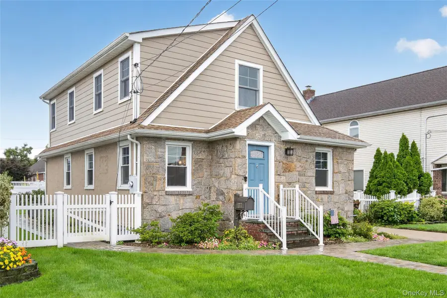 177 Jerome Avenue, Mineola, NY 11501 - #2