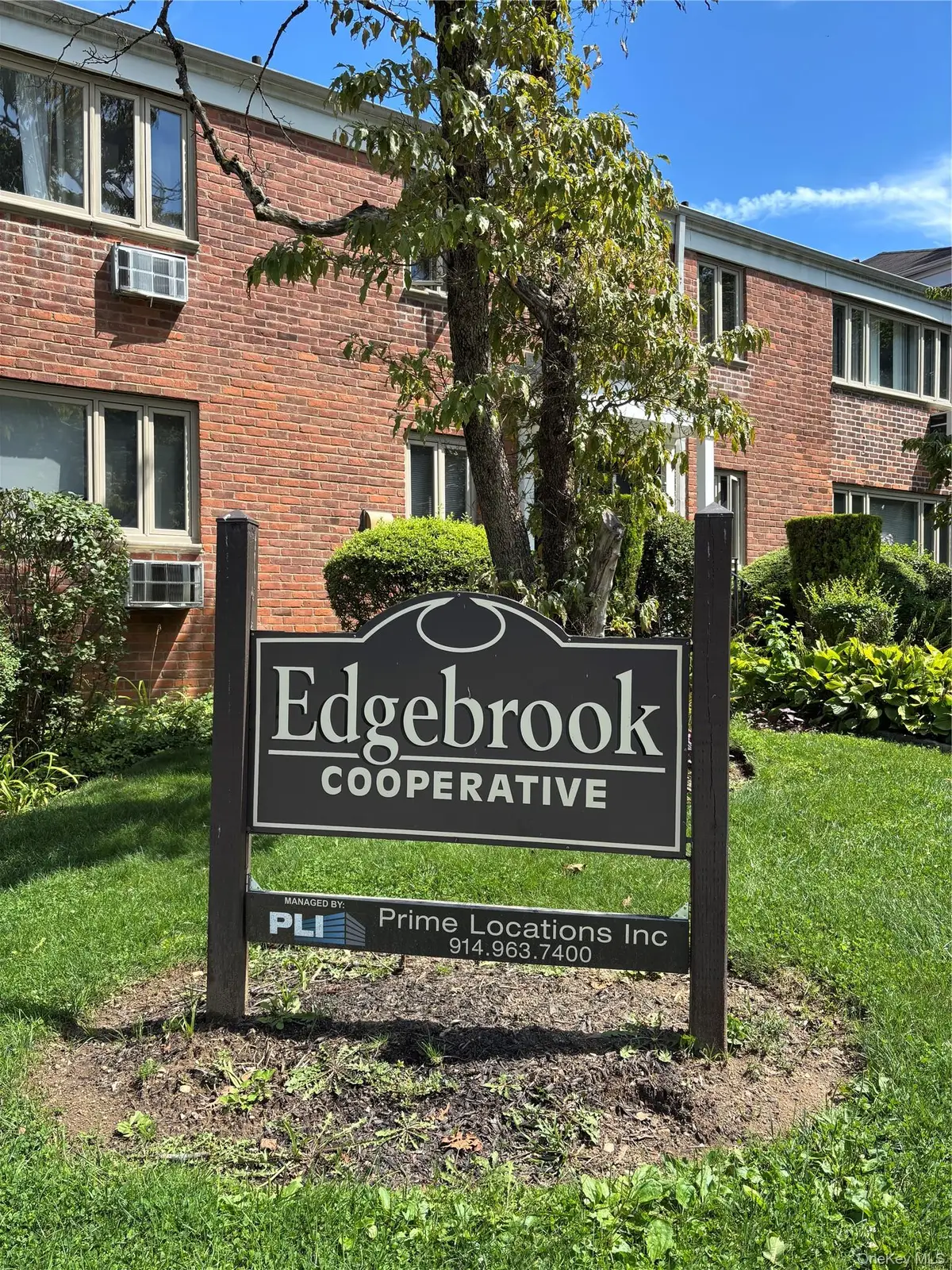 40 Lawrence Drive #D, White Plains, NY 10603 - #1