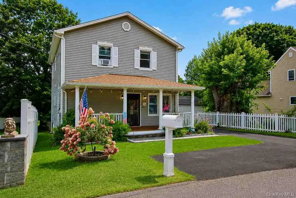 15 Roslyn Road, Carmel, NY 10512 - #1