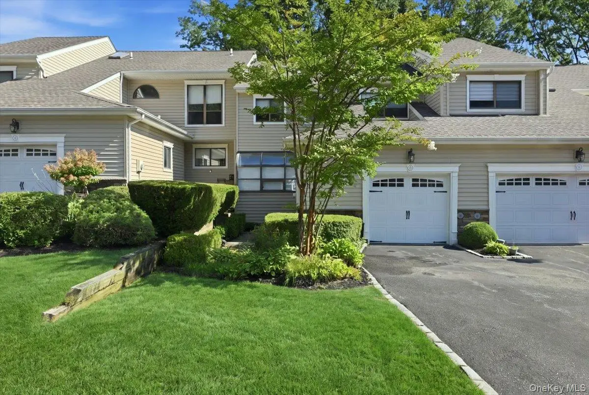 49 Villas Circle, Melville, NY 11747 - #1