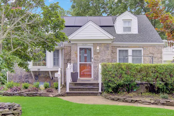 2488 1st Avenue, East Meadow, NY 11554